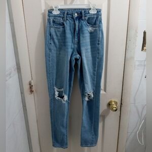 AEO Deconstructed Light Wash Mom Jeans Size 000